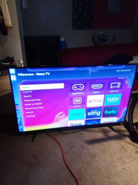 ** HISENSE 58" CLASS 4K UHD LED ROKU SMART TV 58R6E