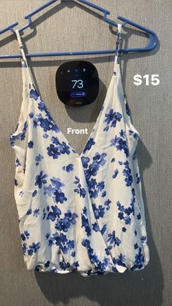 ✨Forever 21 Cute Camisole Size (M)✨