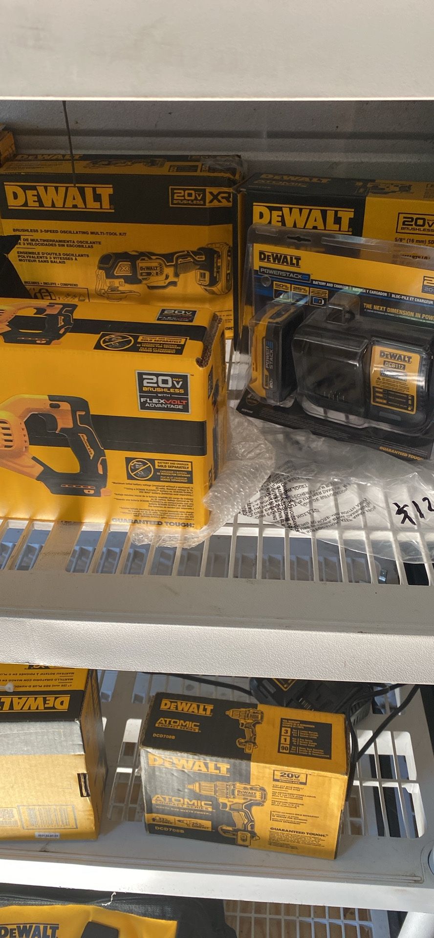 New tools, in good condition. Prices vary, ranging from $50 -$ 99 to $580 . There is a one month warranty , the money is not returned, only credit