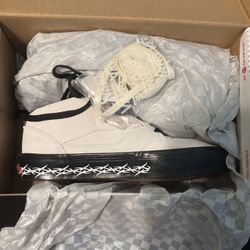 Supreme/vans Half Cab