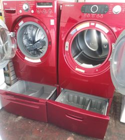 Front load washer and electric dryer set with pedestals in excellent conditions