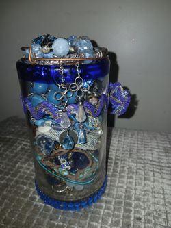 🌀Blue themed mystery jewelry jar