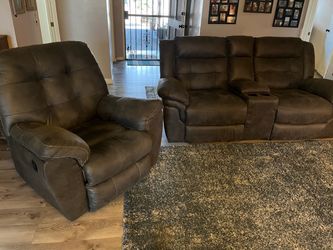 Recliner couch and Recliner chair set