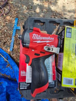 Milwaukee M12 FUEL Stubby 1/2 in. Impact Wrench (Tool-Only)