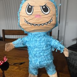 Labubu Piñata 