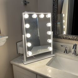 Makeup mirror 16 x 12 inches