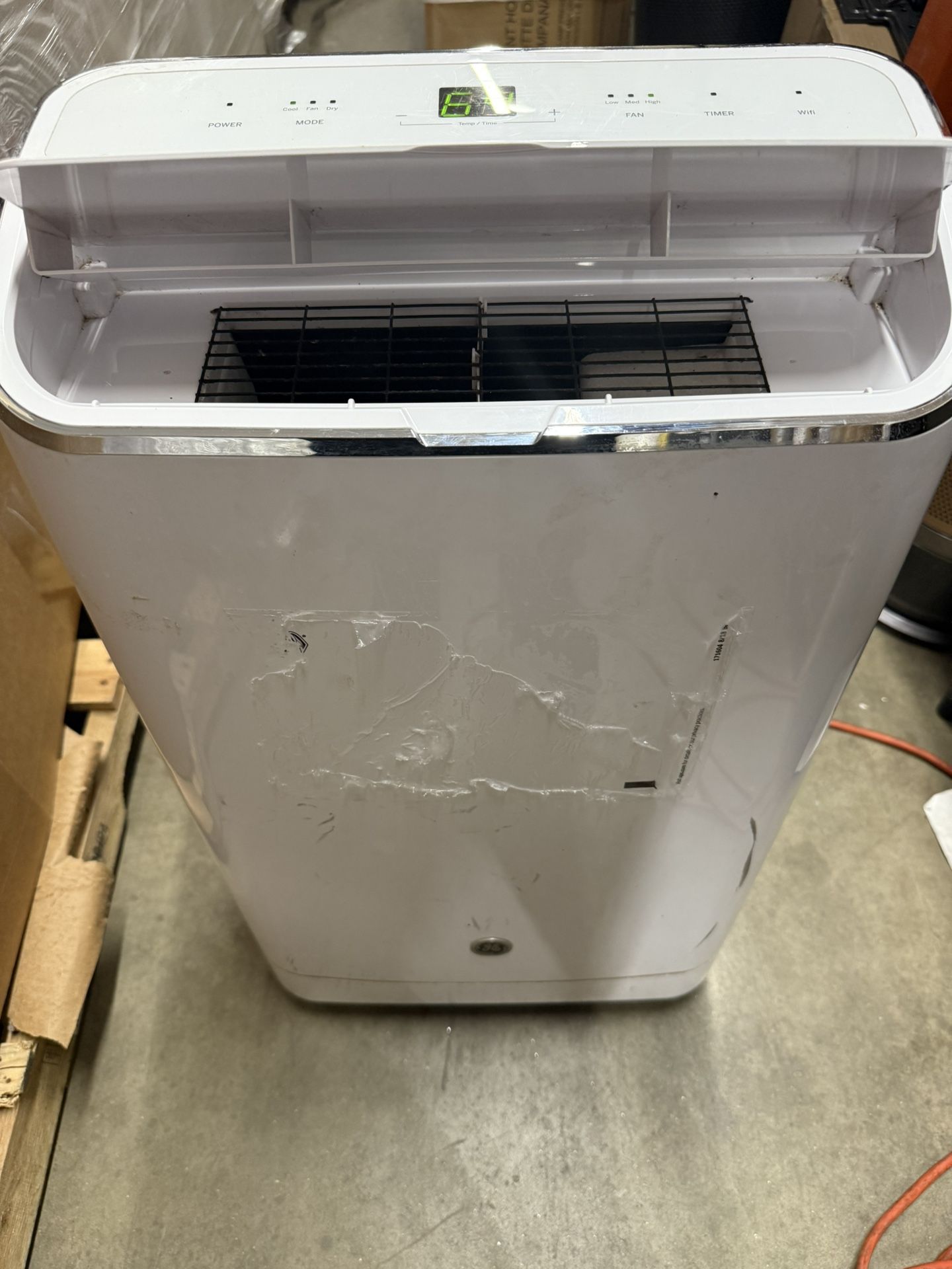 Air Conditioner GE - 450 Sq. Ft. Smart Portable Air Conditioner