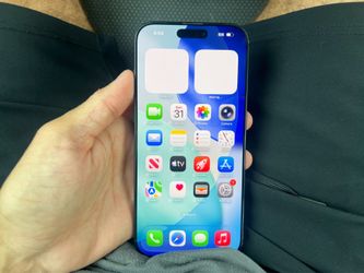 iPhone 16 Pro Max 256GB UNLOCKED