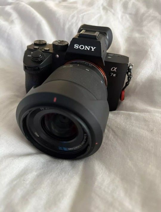 Sony A7iii with Lens