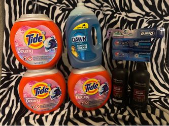 Paquete de jabón tide pods