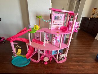 Barbie dream house