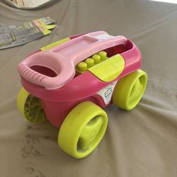 Mega Blocks Wagon