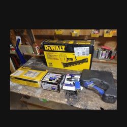 DEWALT AIR TOOL BUNDLE 5 PCS