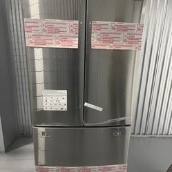 Samsung Refrigerator ( brand New ) 