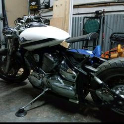Yamaha V Star 1100 And Ford Escape