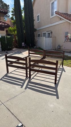 Twin Wooden Bed Frames – Set of 2