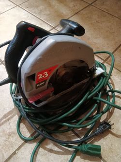 Circular swan extension cord
