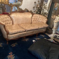 Antique Sofas 