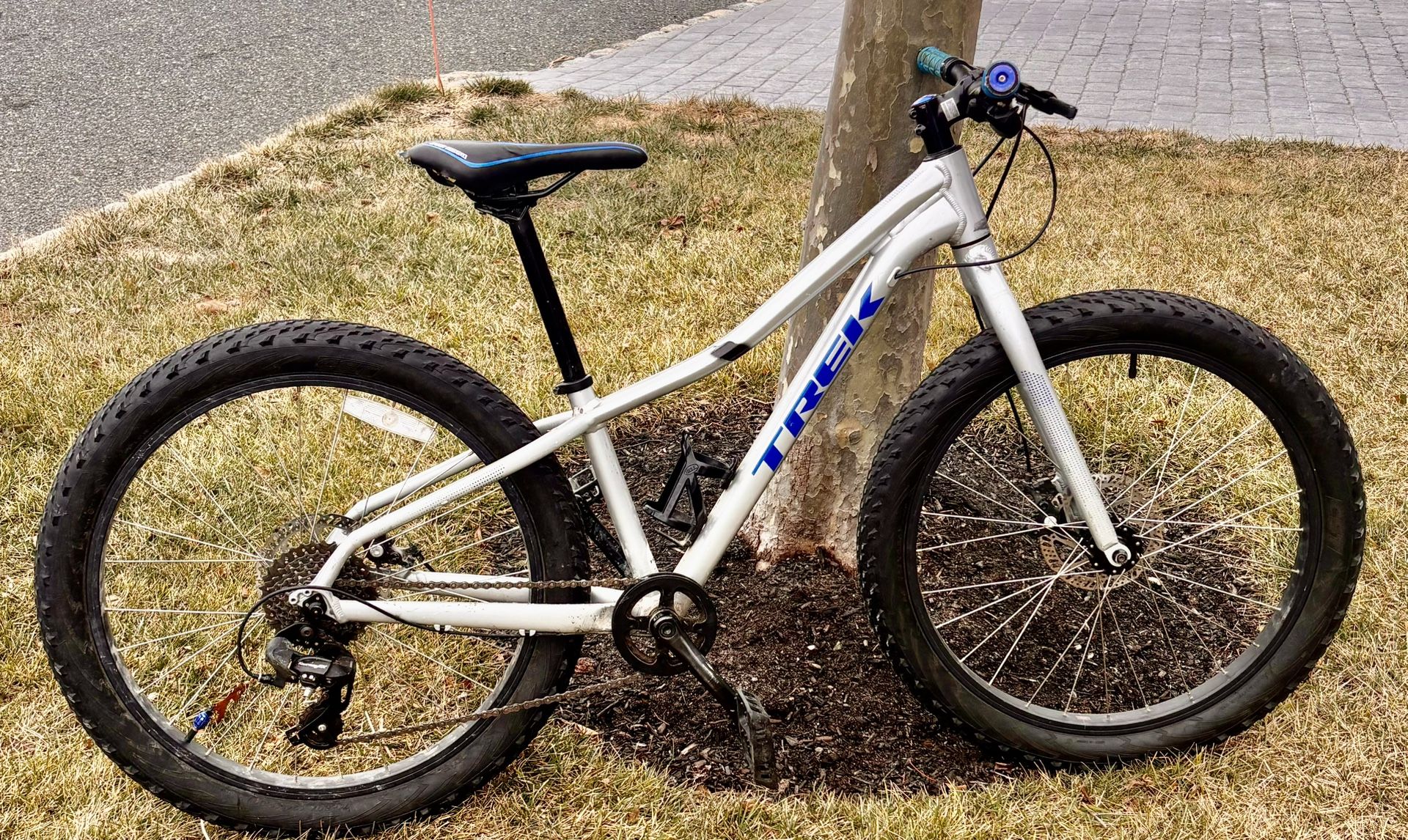 Trek Mountain Bike(Brand New Cost $500)
