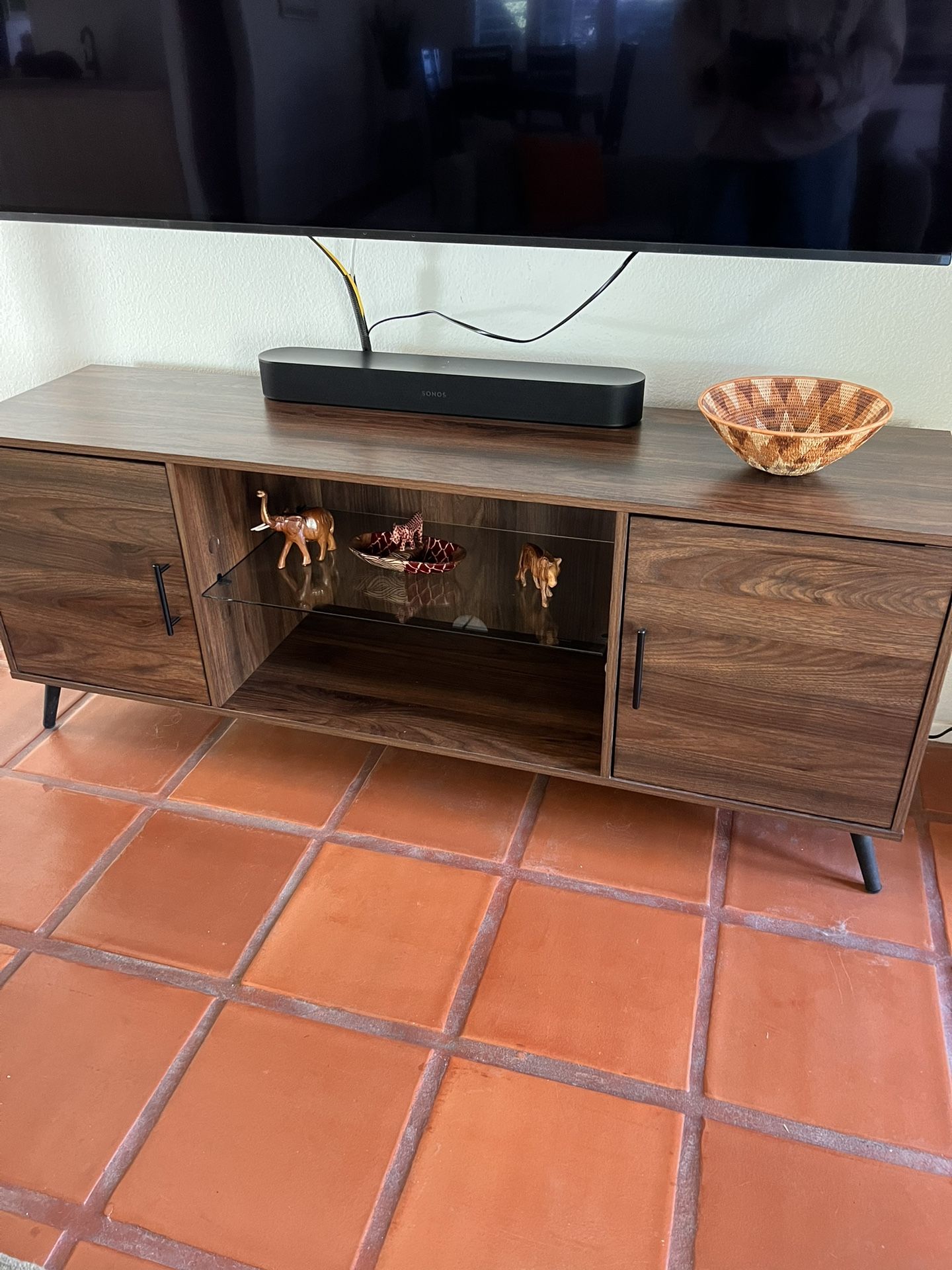 Sideboard/TV Stand
