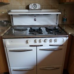 1957 Wedgewood Stove