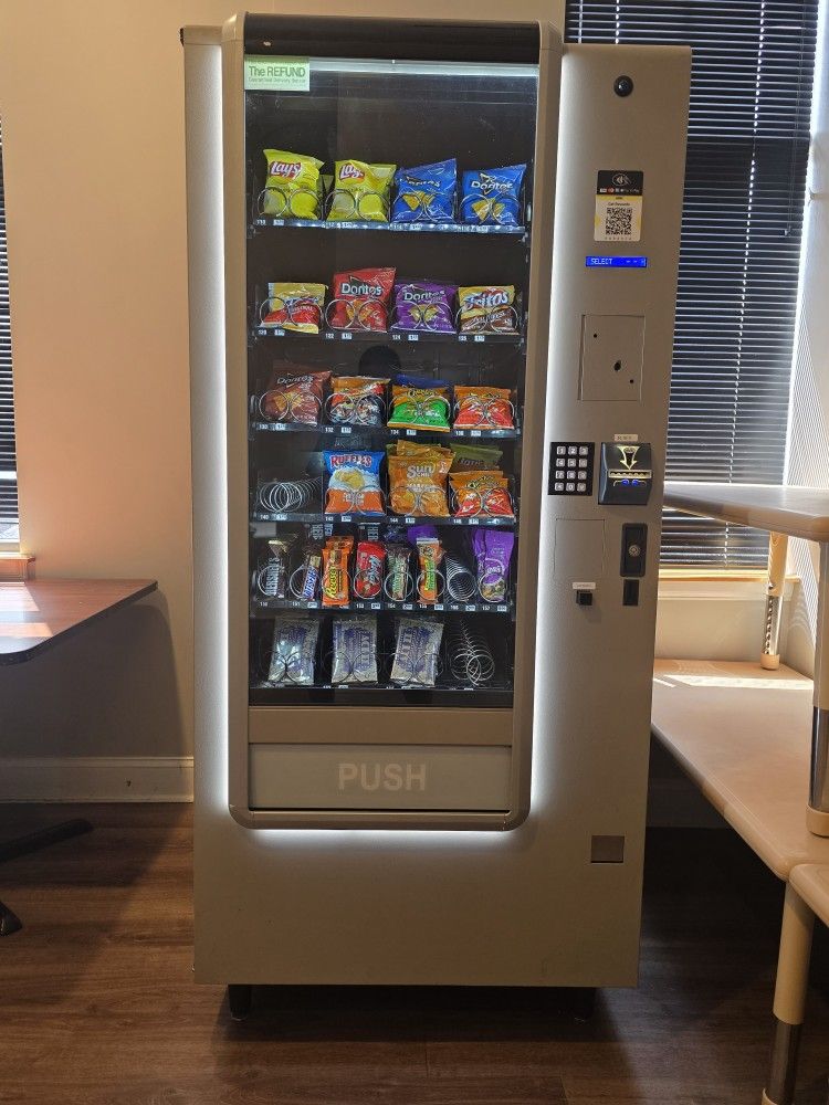 A Beautiful Vending Machine Just For You!!