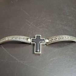 Vintage Ornate Style Silver-toned Alloy With Black Onyx Stone Cross Bracelet, Awesome Filigree Detailed Metalwork