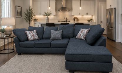 Rooms to Go Gray L-Shape 2 Piece Sectional