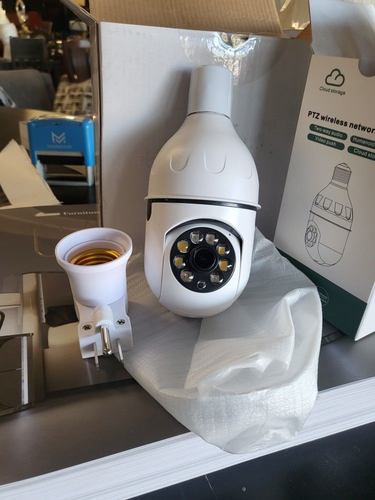 Brand New Bulb Fixture Camera