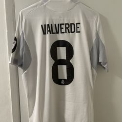 2025/26 Real Madrid Home Kit (Fede Valverde) Player Edition 