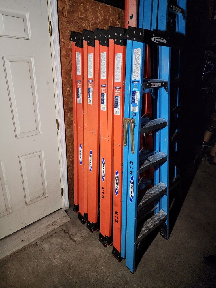 6ft Ladder - Werner Fiberglass Ladders