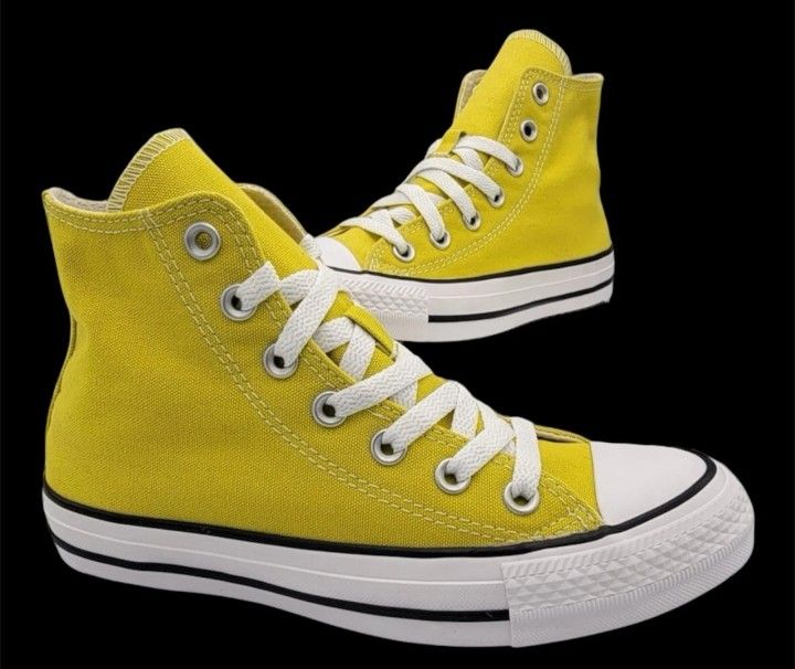 Converse Chuck Taylor All☆Star Trainer Sneakers Men’s Size 4 M Usa Women’s 6M Us