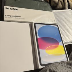 iPad Gen 10 Brand New Bundle