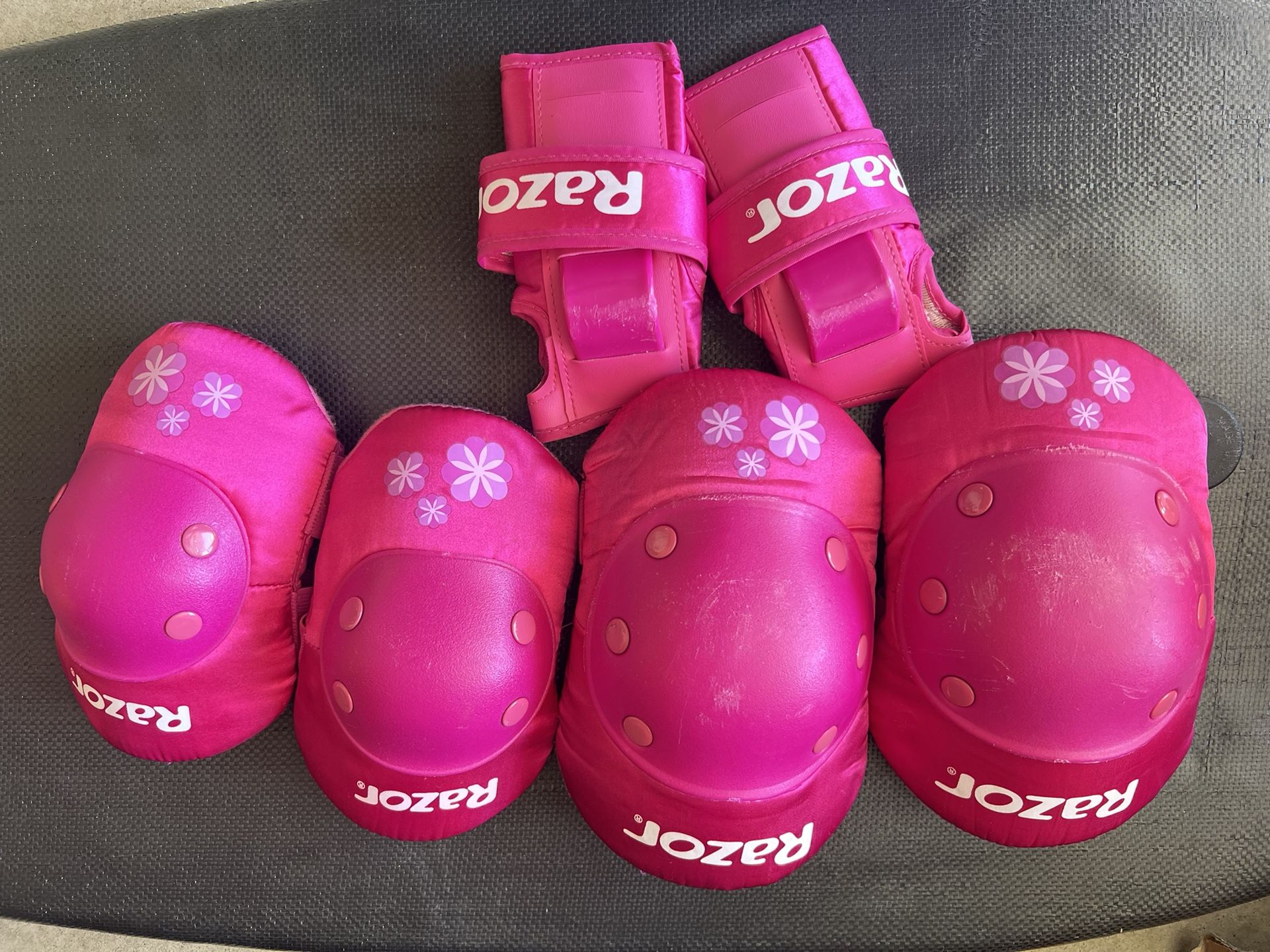 Razor Padset Sweet Pea with Wristguards, Pink