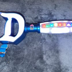 Disneyland 70 Interactive Key - Light Up And Sounds - No Pin