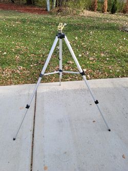 5x Tripod Sprinkler Paid $40, asking $20 each