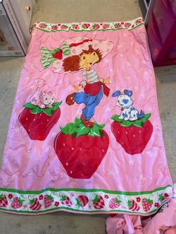Vintage Star, Strawberry Shortcake Blanket and cover