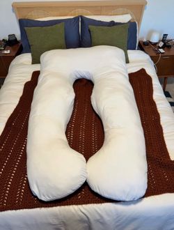 Pregnancy Body Pillow