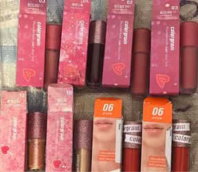Bundle of lipstick 8 pcs
