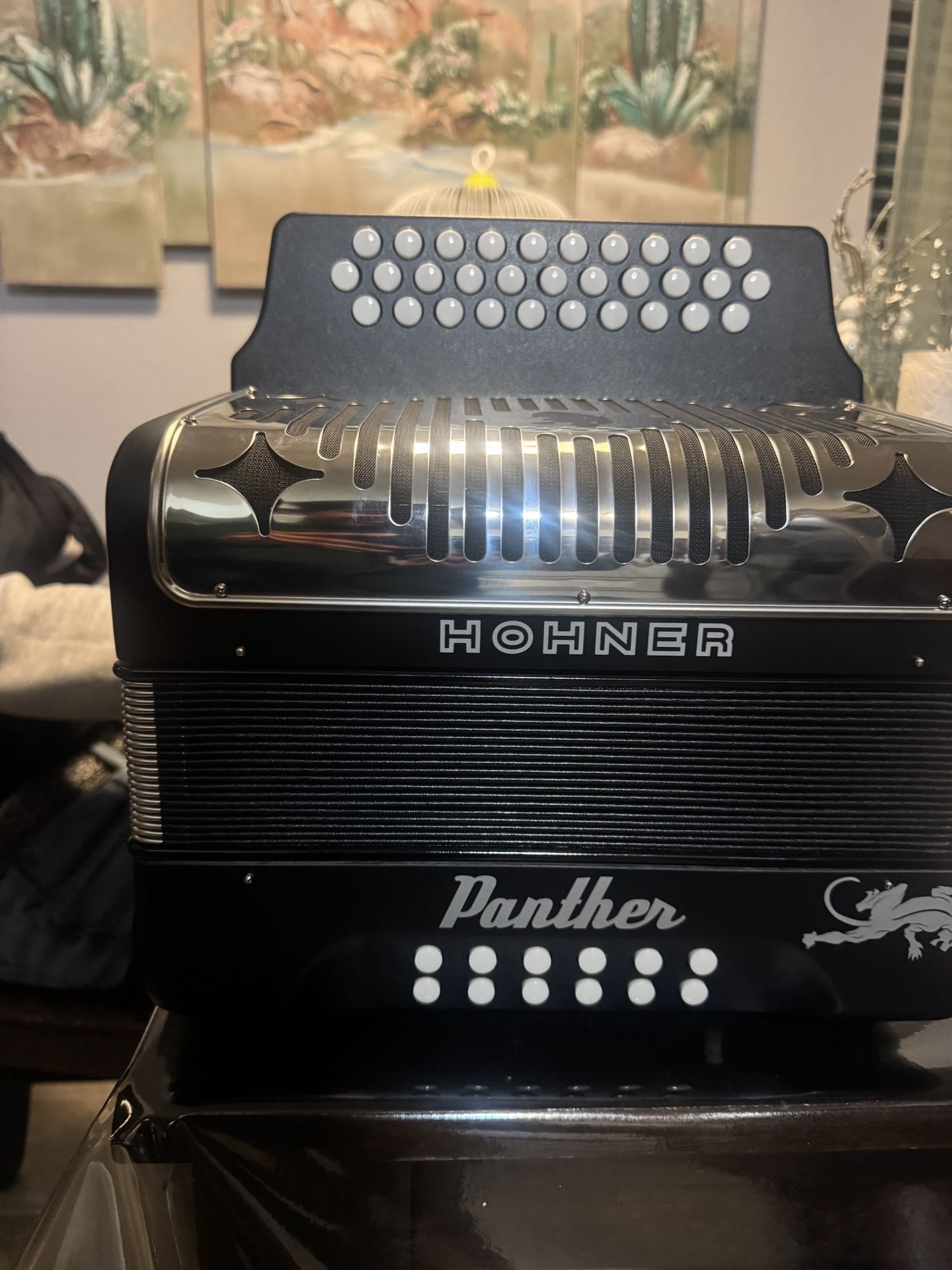 Accordion Panther (Tono Fa)