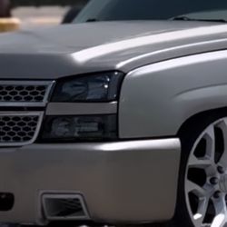 Headlights For 03-06 Silverado