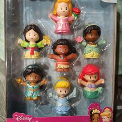 Little People Disney Princess Set Of 7  NEW IN BOX