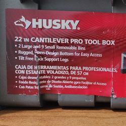 Husky 22" Cantilever Pro Tool Box