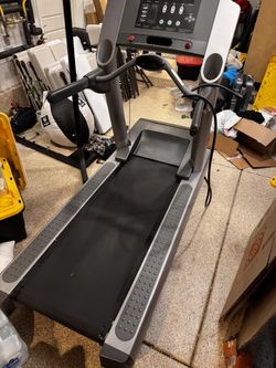 Treadmill 