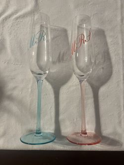 Mr. /Mrs. Champagne Flutes