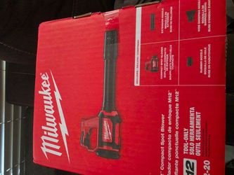 Milwaukee m12 compact blower