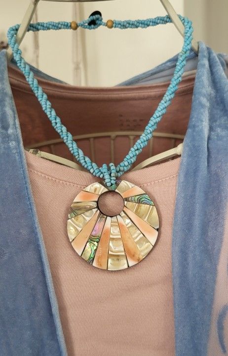 Vintage Choker Bib Necklace Seed Beads W/Shell Pendant