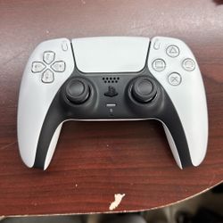PlayStation 5 DualSense Wireless Controller