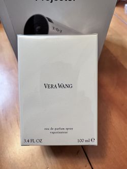 Vera Wang Perfume