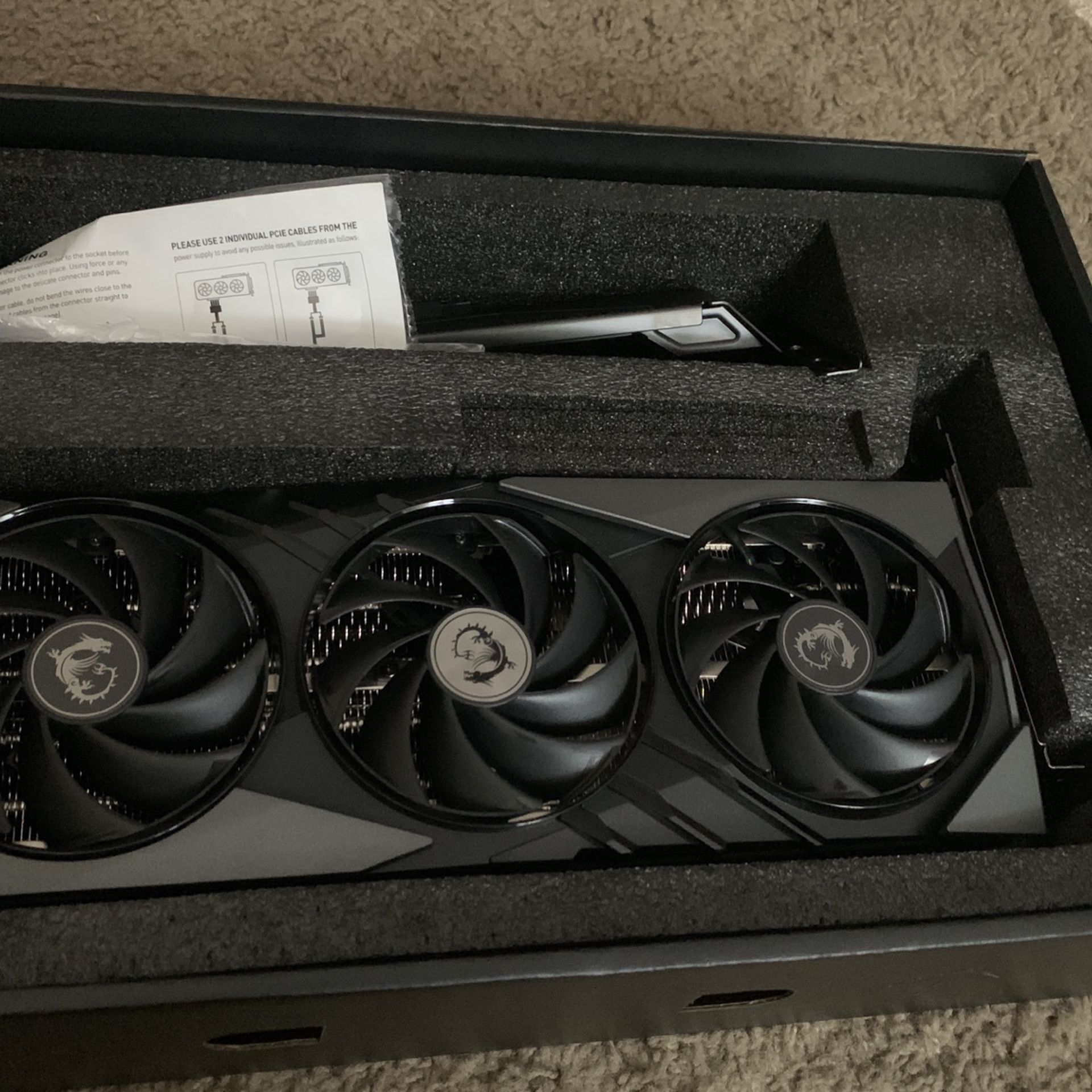 MSI GeForce RTX 4070 Gaming X Slim 12G GPU